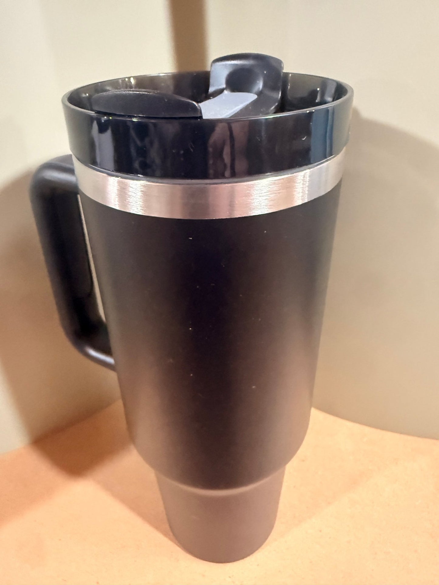 40oz (1200ml) Stainless Steel (Removable straw with side handle) Core – custom engraved gift by Kiwi Creations