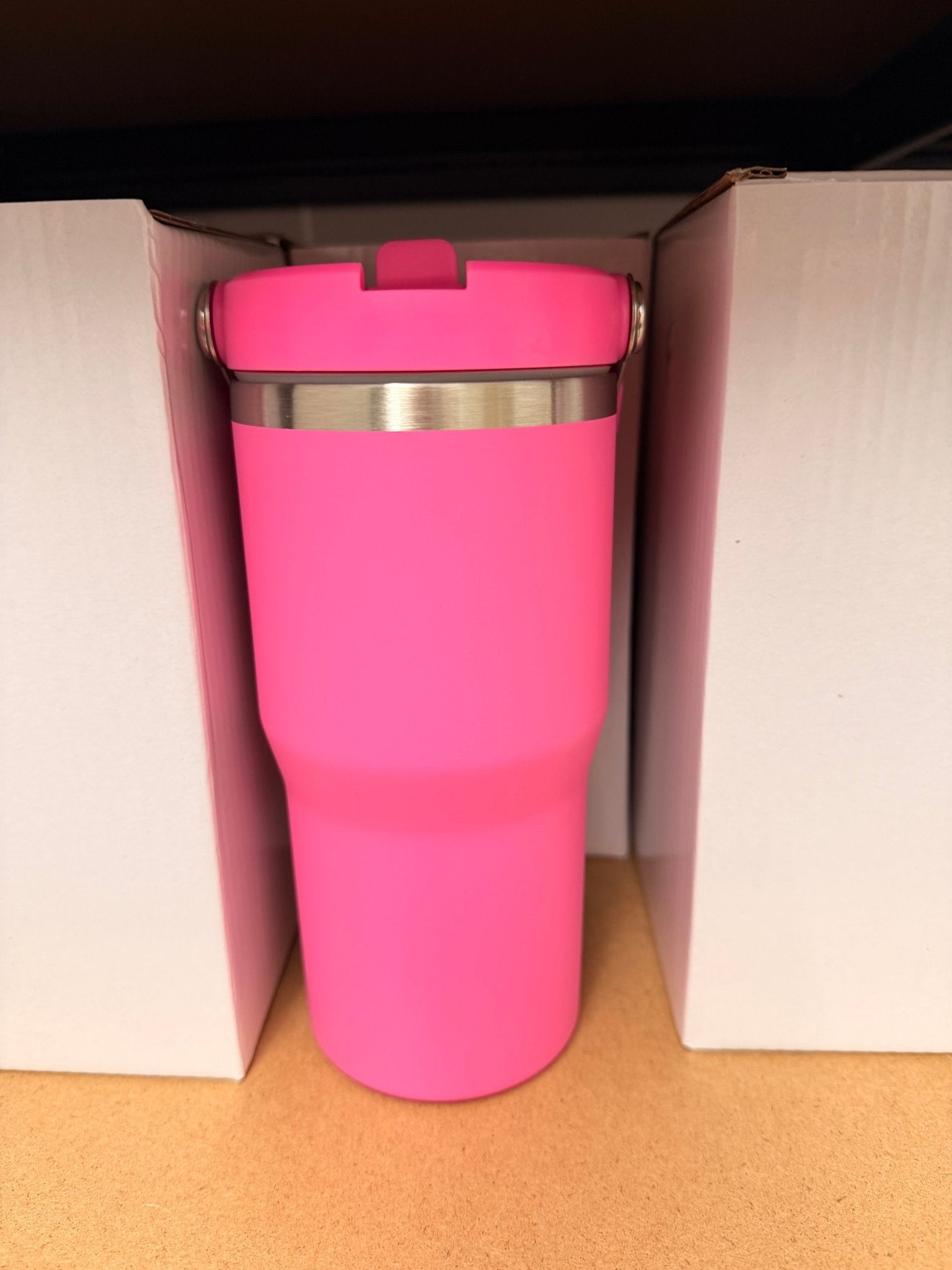 20oz Stainless Steel Tumbler (Flip straw with handle on top) – custom engraved gift by Kiwi Creations