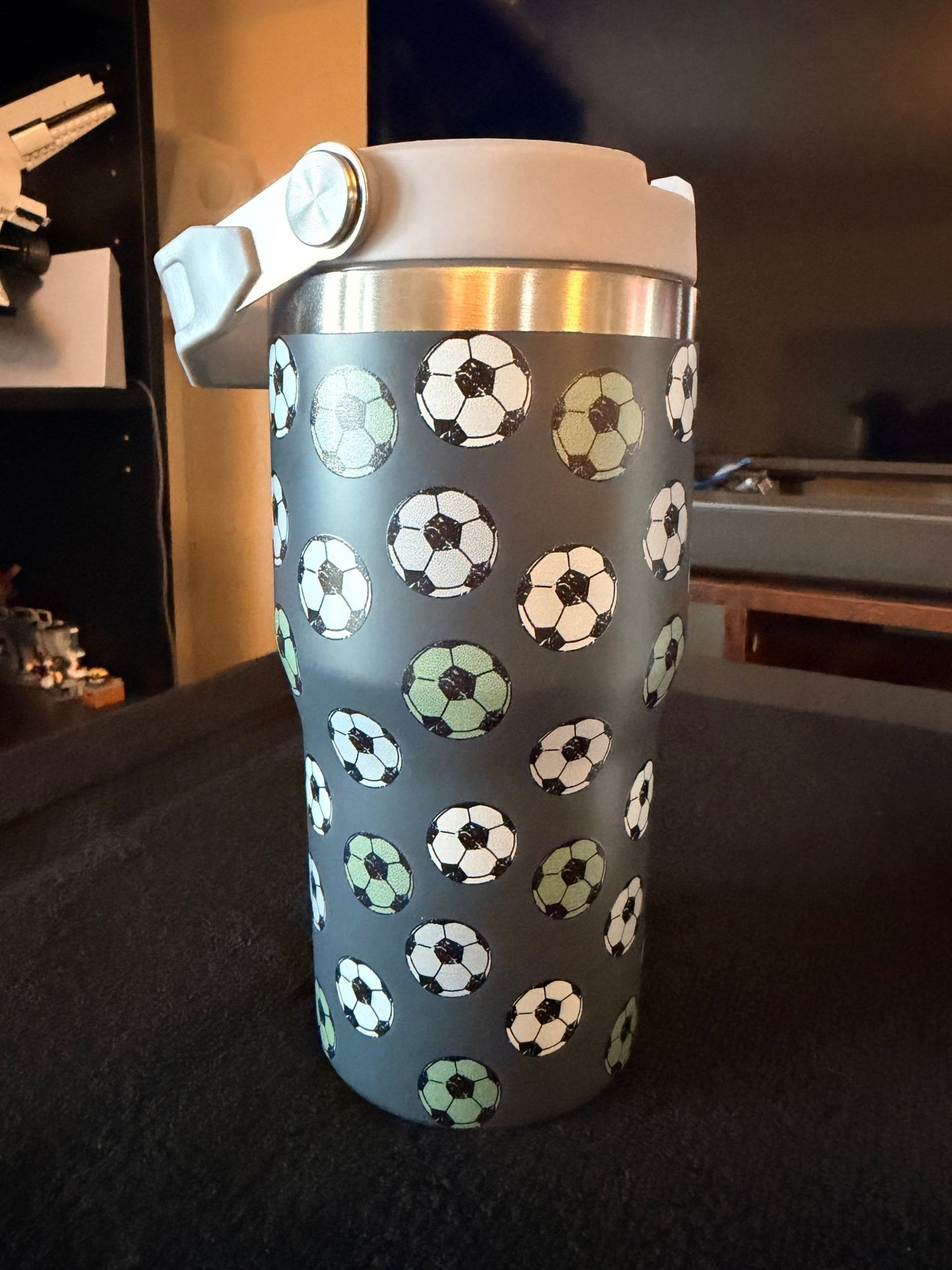 20oz Stainless Steel Tumbler (Flip straw with handle on top) – custom engraved gift by Kiwi Creations