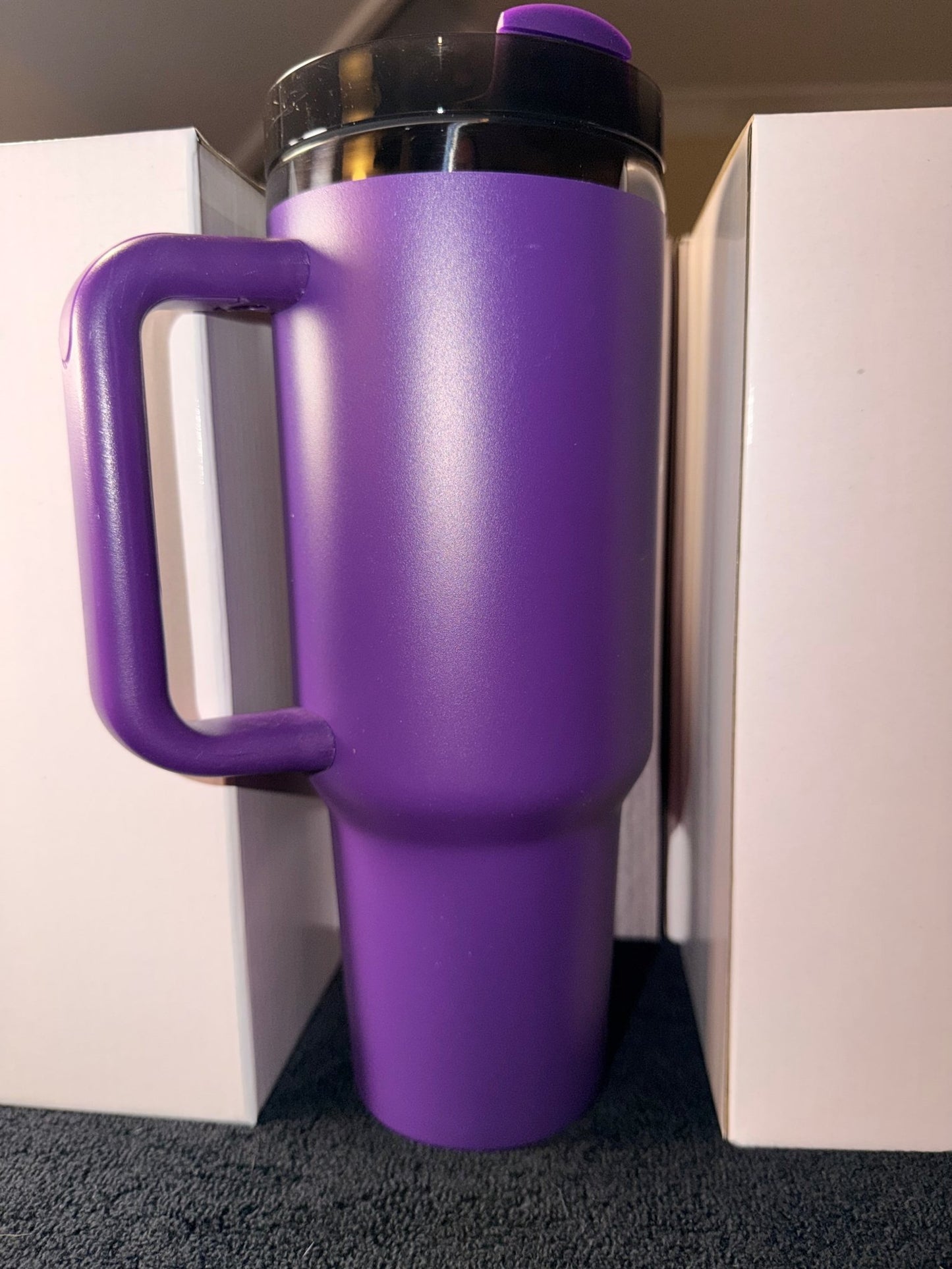 40oz (1200ml) Black Stainless (Removable straw with side handle) – custom engraved gift by Kiwi Creations
