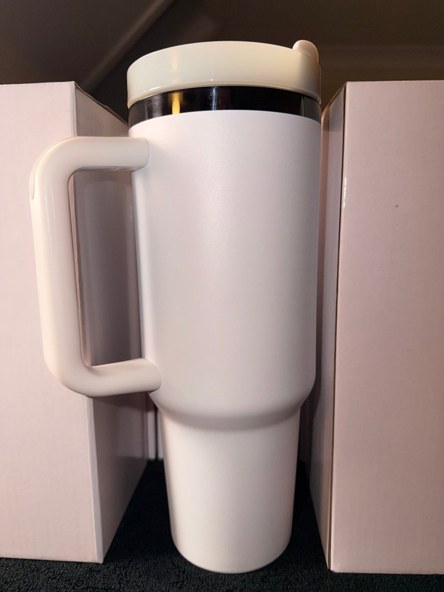 40oz (1200ml) Black Stainless (Removable straw with side handle) – custom engraved gift by Kiwi Creations