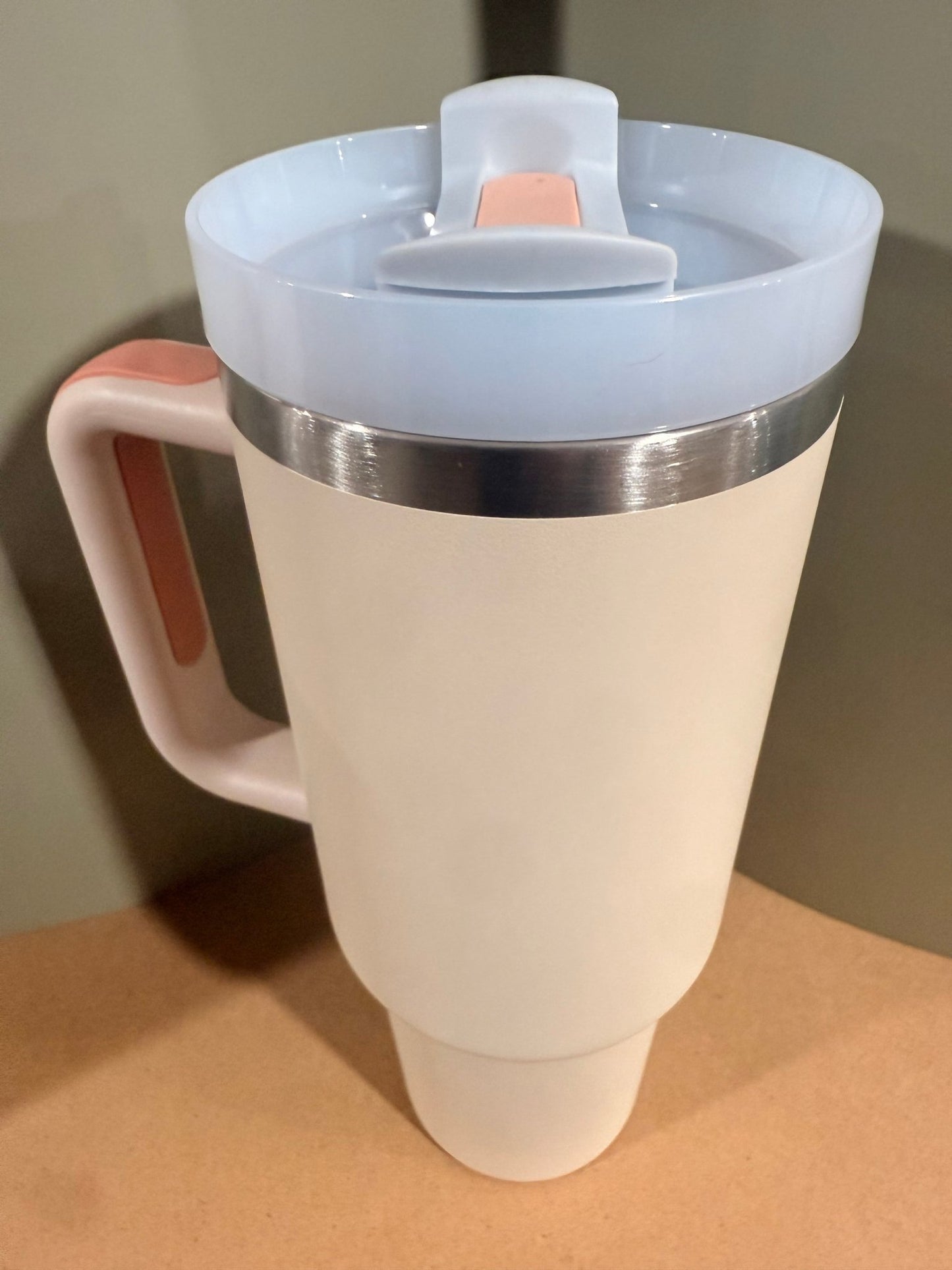 40oz (1200ml) Stainless Steel (Removable straw with side handle) Core – custom engraved gift by Kiwi Creations