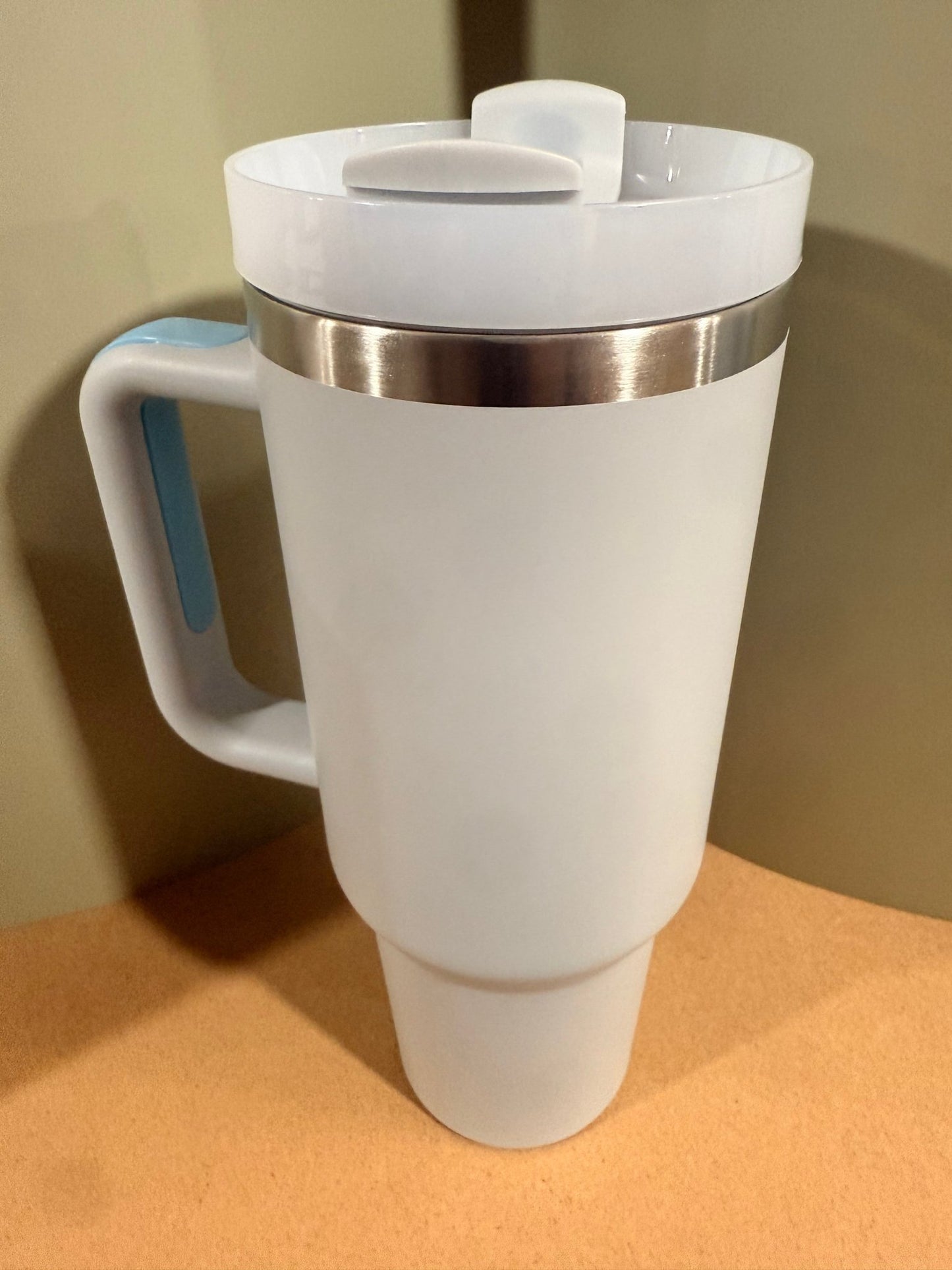 40oz (1200ml) Stainless Steel (Removable straw with side handle) Core – custom engraved gift by Kiwi Creations