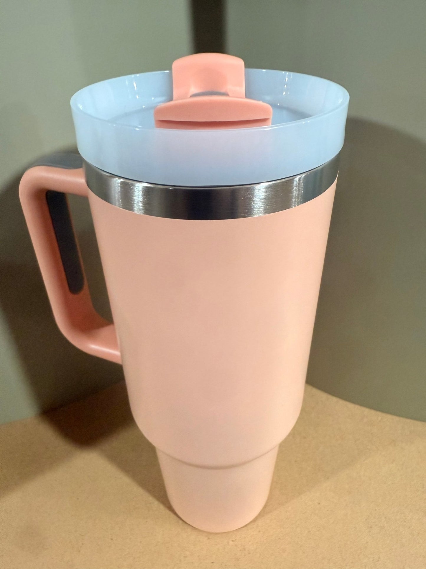 40oz (1200ml) Stainless Steel (Removable straw with side handle) Core – custom engraved gift by Kiwi Creations