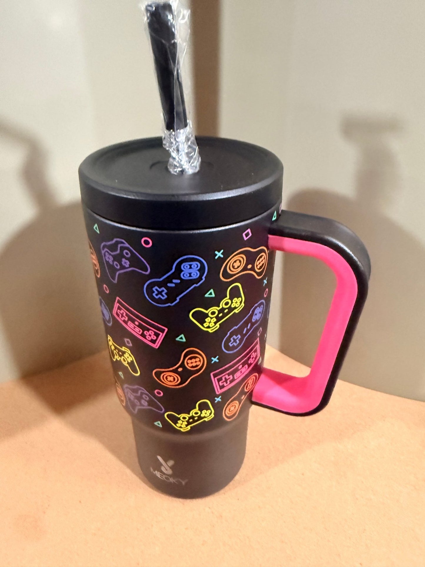 MEOKY 20oz Kids – custom engraved gift by Kiwi Creations